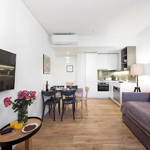 Serviced - Avenida Apartment Lisbon