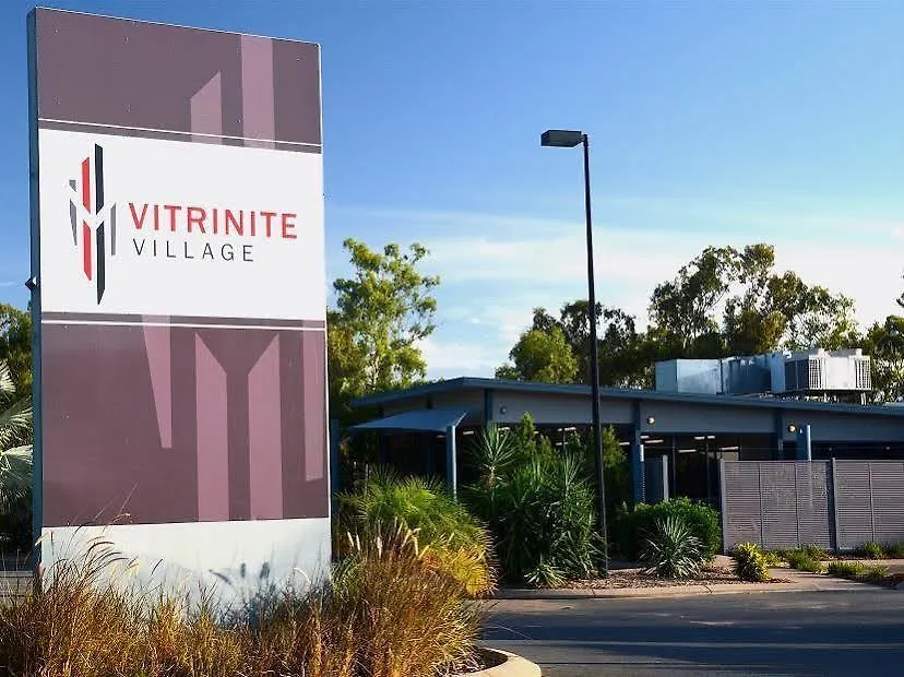 Vitrinite Village Middlemount Villa